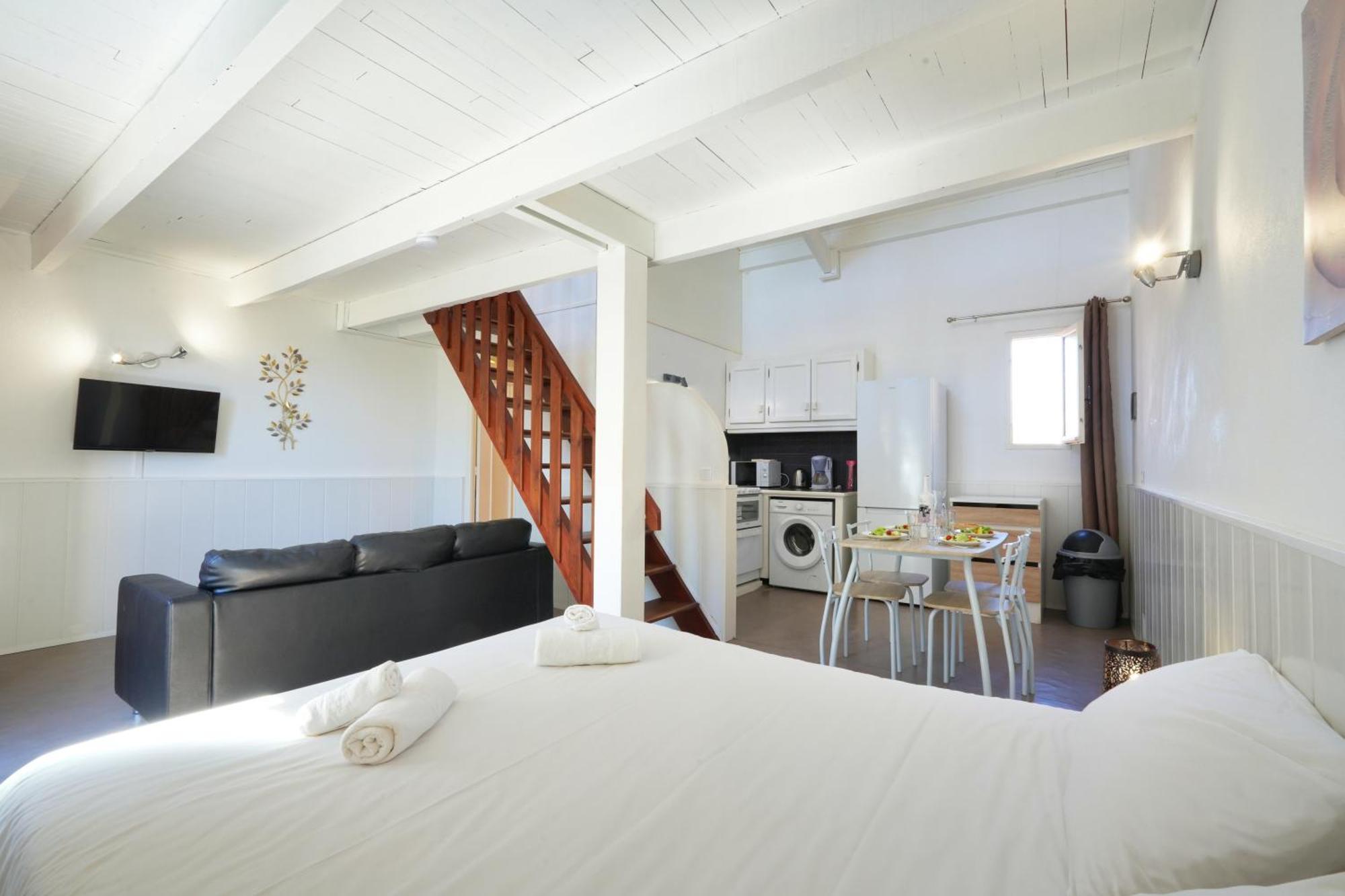 Hotel U Paesolu サント・リュシー・ド・ポルト・ヴェッキオ 部屋 写真