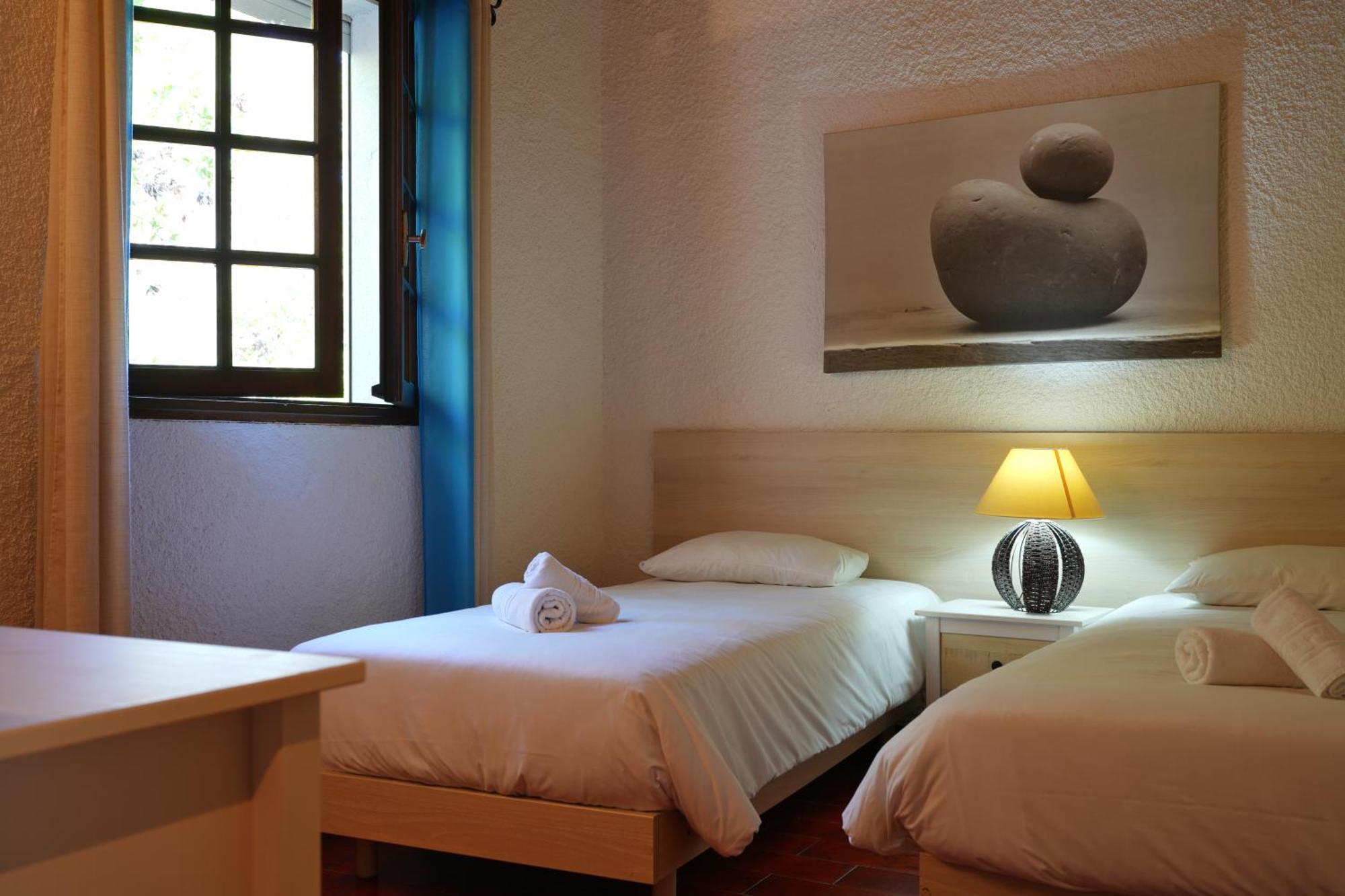 Hotel U Paesolu サント・リュシー・ド・ポルト・ヴェッキオ 部屋 写真